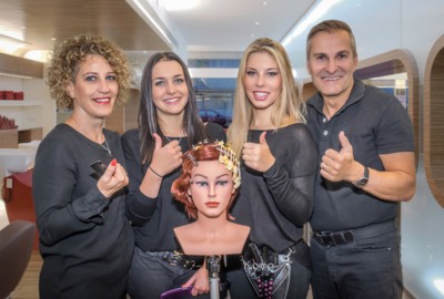 Egger-Team-Lehrlinge-2015_presse Egger-Team-Lehrlinge-2015_presse