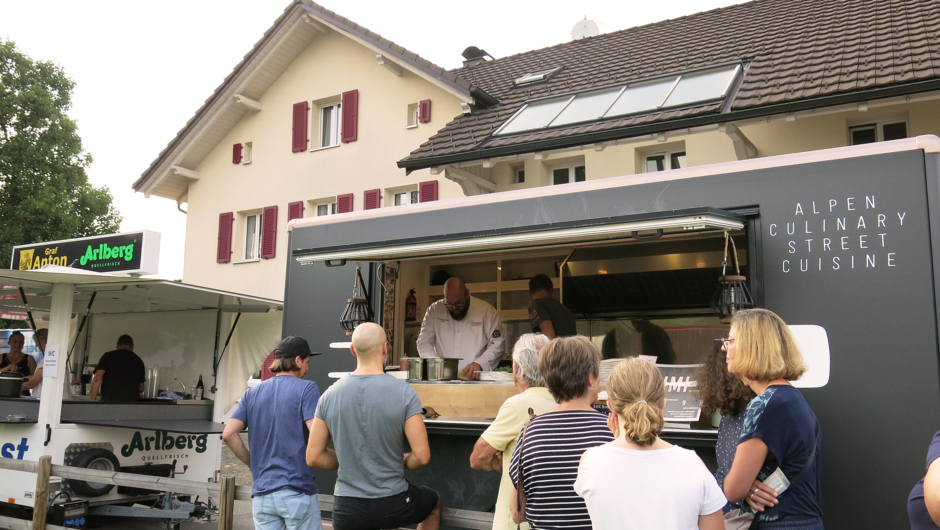 MUSIDUSS_TheWeight_2021_VirglarHoschtat@Lustenau Marketing 4 MUSIDUSS_TheWeight_2021_VirglarHoschtat@Lustenau Marketing 4