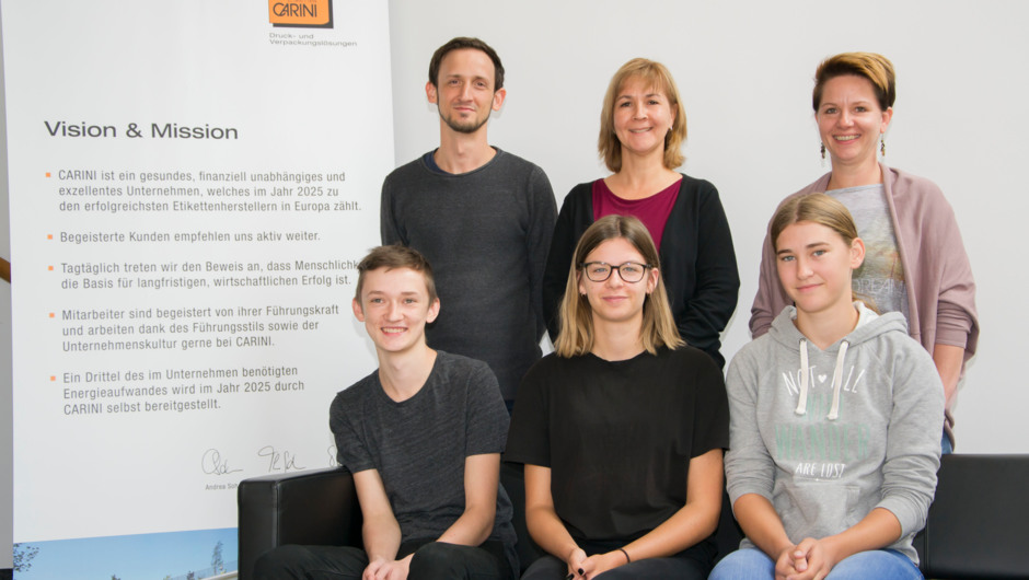 Lehrling bei Etiketten Carini Lehrling bei Etiketten Carini