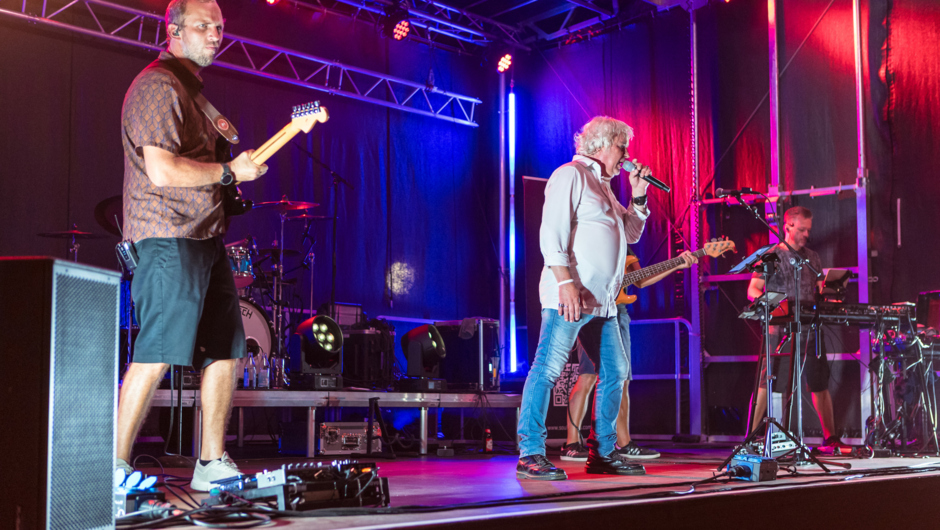 Sommer_am_Platz_-_The_Souljackers_BY_MIKE_SIBLIK_064