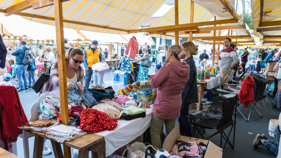 Kinderflohmarkt2025@Mike_Siblik (63) Kinderflohmarkt2025@Mike_Siblik (63)