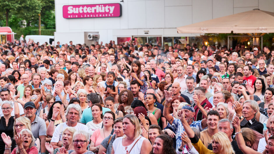 Sommer am Platz_The Monroes_2022@Miro Kuzmanovic15 Sommer am Platz_The Monroes_2022@Miro Kuzmanovic15