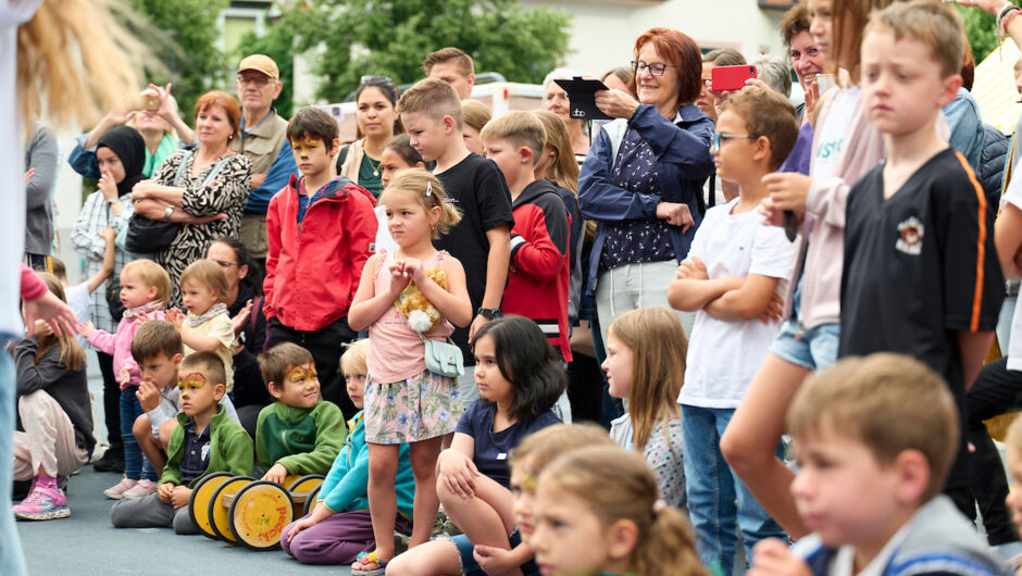 Bsondris am Markt_Kinder 2023@Miro Kuzmanovic99 Bsondris am Markt_Kinder 2023@Miro Kuzmanovic99